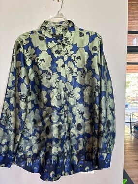 Banana Republic Satin Floral Button-Down Shirt - Blue & Light Green. Womens L